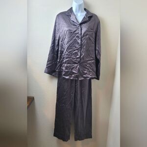 NWT- Silksilky PJ Set
